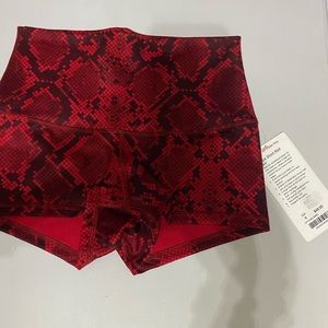 Boogie Short Roll down shorts